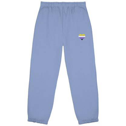 Fluffy Sweatpants mit Herz Stick - Nonbinary