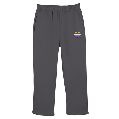Fluffy Track Sweatpants mit Herz Stick - Nonbinary