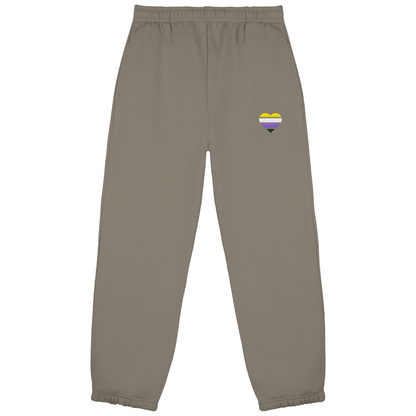 Fluffy Sweatpants mit Herz Stick - Nonbinary